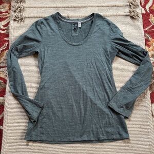 Ibex Zque T Shirt long sleeve scoop neck grey blue hazel merino wool women S